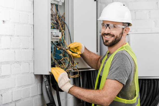 Best Commercial Electrician Services  in Cleveland, WI