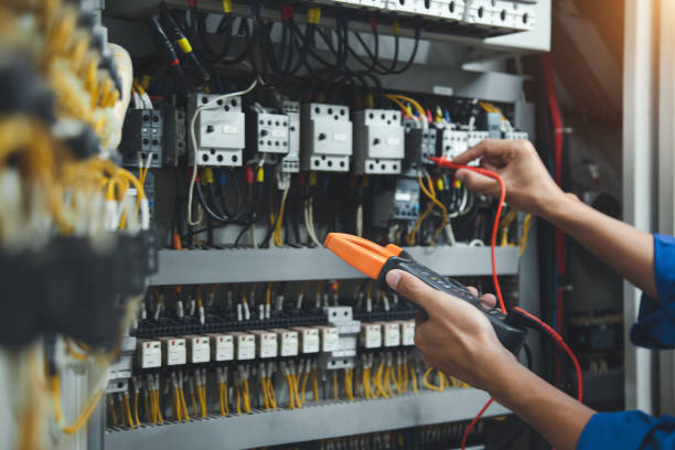 Best Licensed Electrician  in Cleveland, WI