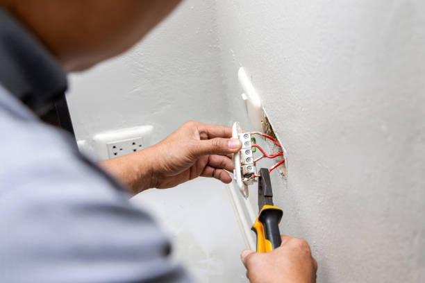 Best Emergency Electrical Repair  in Cleveland, WI